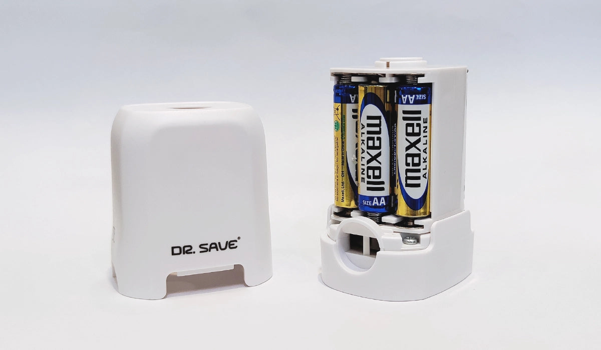 DR. SAVE Magic air pump powered by six AA batteries